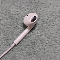 アップル純正 有線イヤホン ライトニング端子の画像