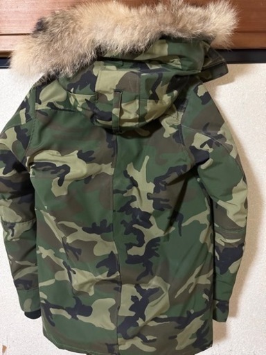 CANADA GOOSE カナダグース ファー ダウンジャケット カモ 迷彩
