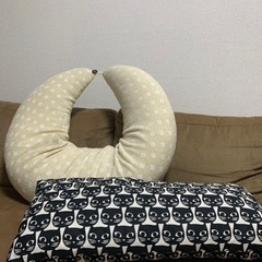 授乳クッション・抱き枕&IKEAクッション
