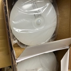 玄関用人感センサー機能LEd 2個