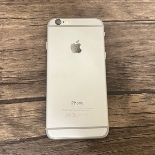 iPhone 6 Silver 64 GB SIMフリー