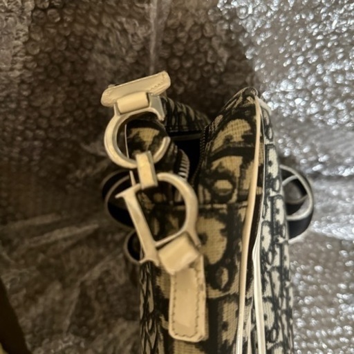 クリスチャンディオール、ショルダーバッグ。