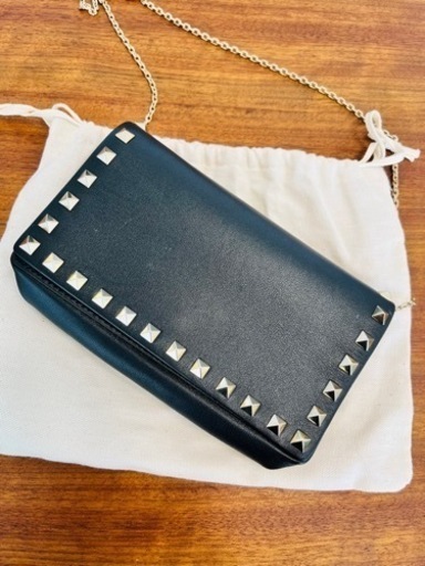 【ヴァレンチノ】ウォレットチェーンロックスタッズショルダーバッグ
