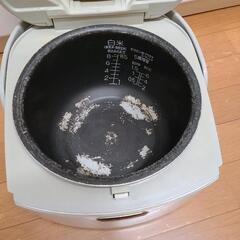 炊飯器の画像