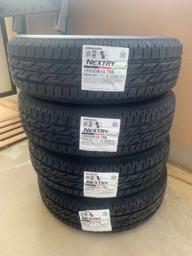 ブリジストン　新品タイヤとタントの鉄ちん