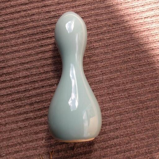 青磁　花瓶