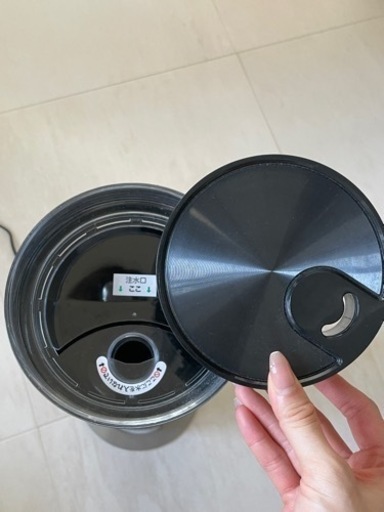 加湿器　duux デュクス タワー型超音波式加湿器 Beam ビーム Wi-Fi対応モデル 5L ブラック DXHU10JP