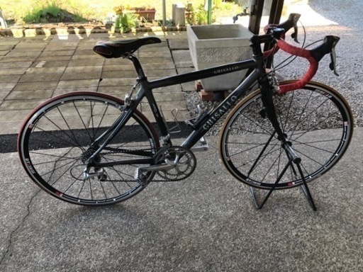 ロードバイク　カーボンフレーム