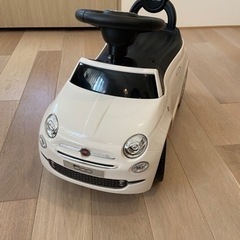乗用玩具　フィアット500