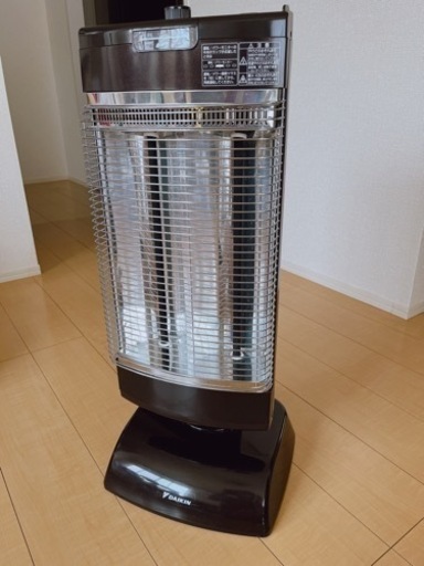 ダイキン　遠赤外線ヒーター
