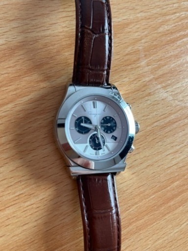 フェラガモ　クォーツ腕時計　メンズ