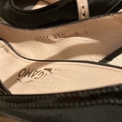 フェラガモサンダルの画像