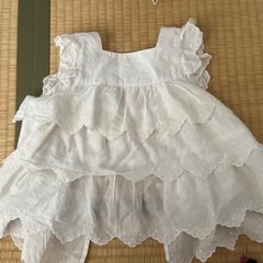 幼児用エプロンの画像