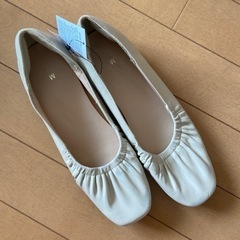 クシュクシュパンプス　ヒールなし　M