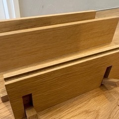 お譲りします　無印の壁用棚とフックの画像