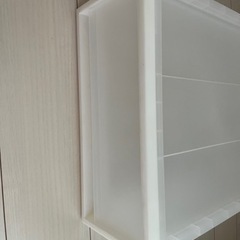 取引中　無印良品　プラスチック衣装ケースの画像