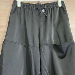 ZARA サテン　パラシュートパンツ　Sサイズの画像