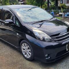 H23年式 TOYOTA ISIS