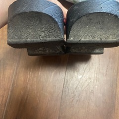 ボルドー下駄の画像