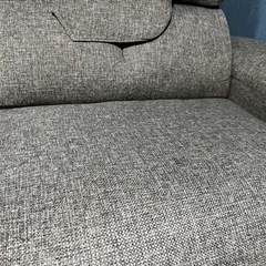 ニトリ　3人用電動布張りリクライニングソファの画像