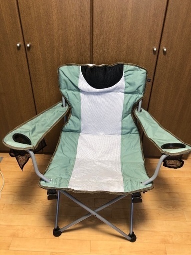 2個2500円　キャンプ用　アウトドア　折りたたみチェア　フットレスト付き