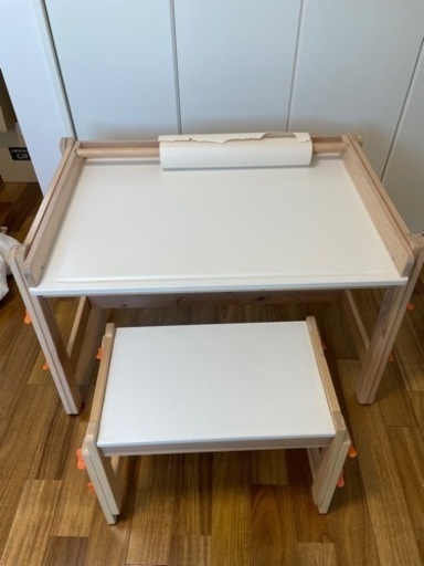 IKEA 子供机、椅子セット　FLISAT フリサット