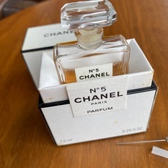 シャネル　CHANEL NO.5 PARFUMの画像