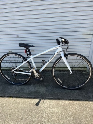 クロスバイク TREK FX7.4