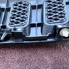 引渡し決定 デリカD5 前期 アクティブギア用 純正 ブラックグリル