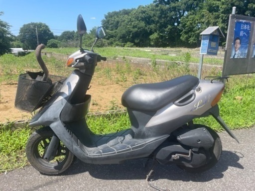 スズキ レッツ2 シルバー　現状エンジンかかります！