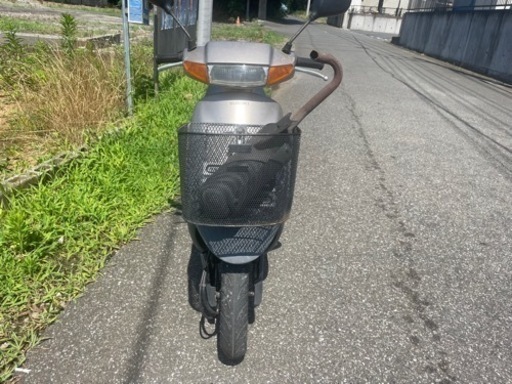スズキ レッツ2 シルバー　現状エンジンかかります！