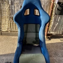 スパルコ　フルバケットシート。
