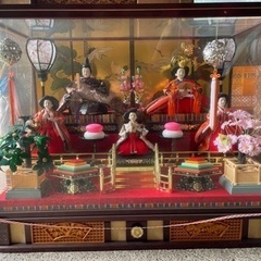 雛人形 三段 ガラスケース入り（オルゴール）