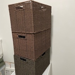 ラタン　カゴ　ケース