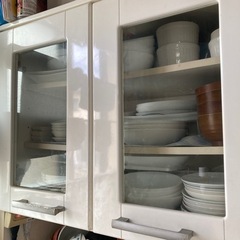 食器棚の画像