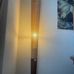 nido フロアースタンドの画像