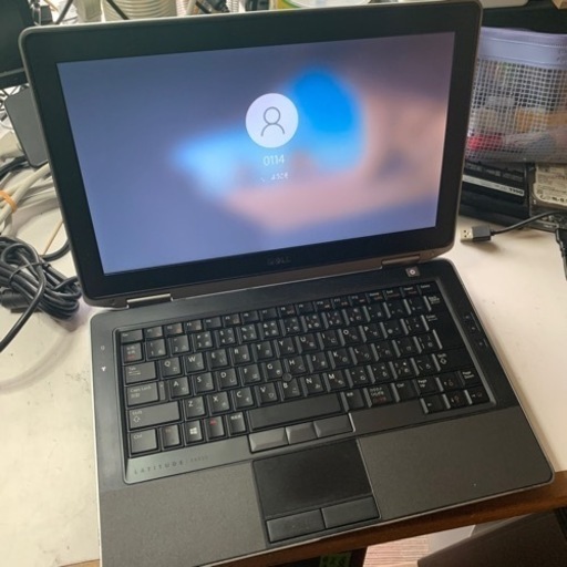 (売約済)記念大特価！Dell latitude e6330その② Core i５　wifi bluetooth 搭載機　SSD240G メモリー８G　Windows10pro 64bit