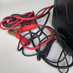 バッテリーチャージャー　12Vの画像