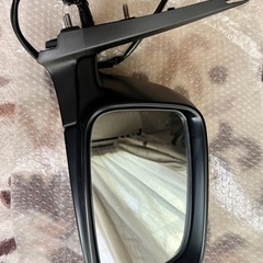 エッセ　右ミラーの画像