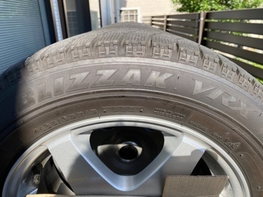 プリウスZVW30 スタッドレスタイヤホイールセット