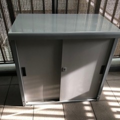 スチール物置
