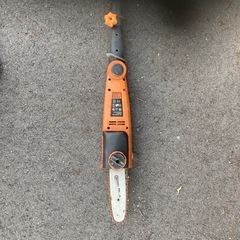 電動チェンソーの画像