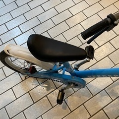 子供用自転車A Child Bikeの画像