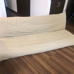 ベージュのソファー