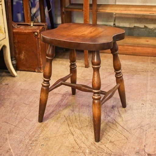 【売約済み】ダイニングチェア 食堂椅子 食卓和風モダンセット センターテーブル 昭和レトロ カントリー調 コンパクト karimoku 日本製