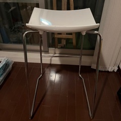 IKEAハイスツールの画像