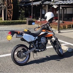 Dトラッカー250