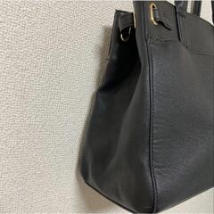 リエンダ ハンドバッグの画像
