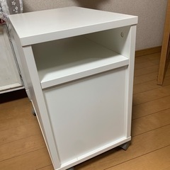 収納カートの画像