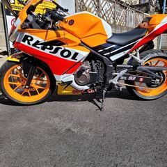 Cbr400r nc56レプソルカスタムの画像